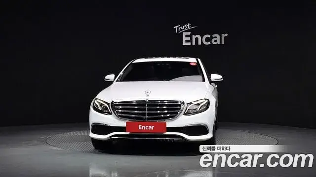 Mercedes-Benz E-Class 2019 — Şəkil 6/20