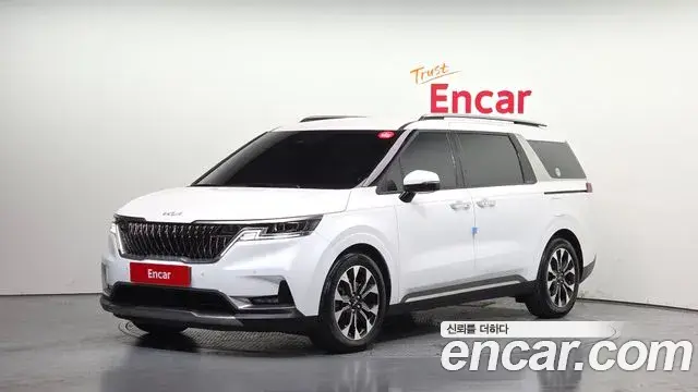 Kia Carnival 2022 — Фото 1/20