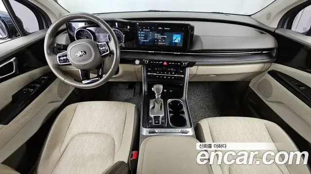 Kia Carnival 2021 — Фото 7/20
