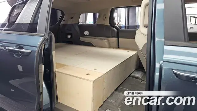 Kia Carnival 2021 — Фото 12/20