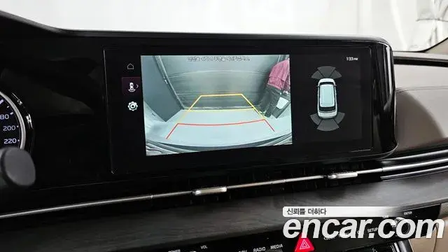 Kia Carnival 2021 — Фото 15/20