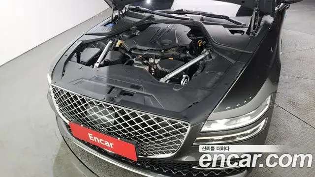 Genesis G80 2022 — Photo 10/20