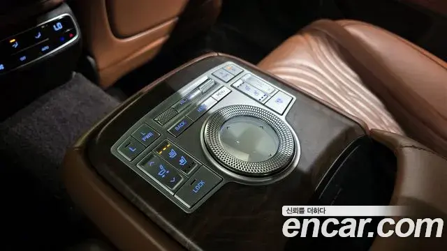 Genesis G80 2022 — Photo 11/20