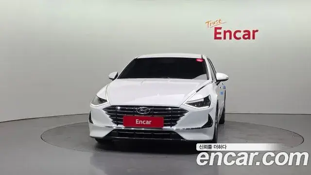 Hyundai Sonata 2019 — Фото 3/20