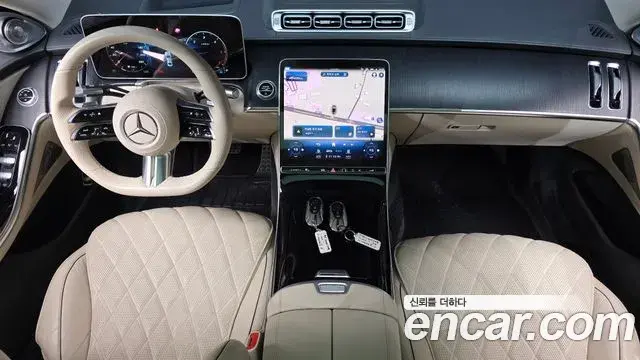 Mercedes-Benz S-Class 2022 — Photo 9/20