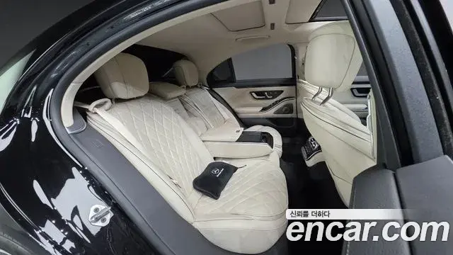 Mercedes-Benz S-Class 2022 — Photo 20/20
