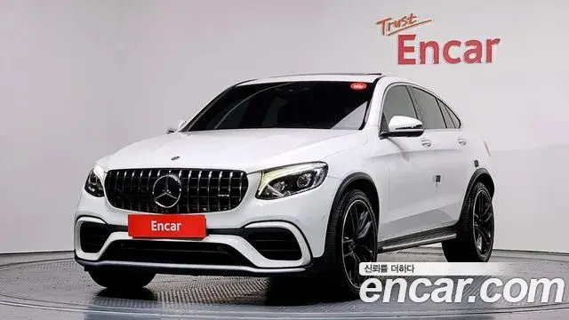Mercedes-Benz GLC-Class 2019 — Photo 6/20