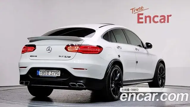 Mercedes-Benz GLC-Class 2019 — Photo 20/20
