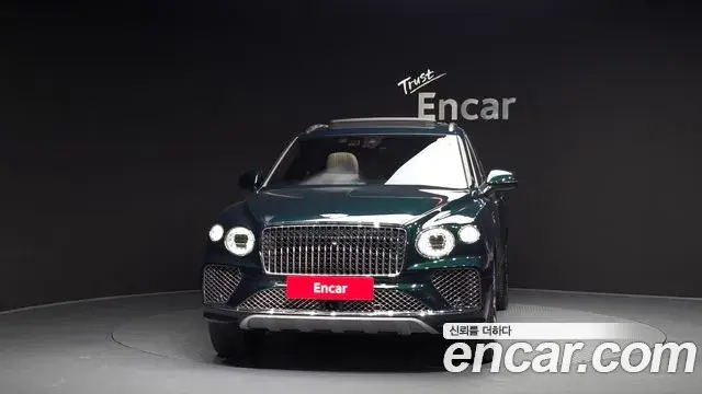 Bentley Bentayga 2024 — Şəkil 6/20
