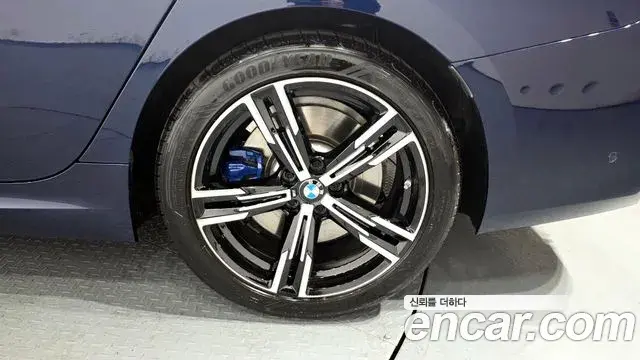 BMW 3 Series 2025 — Şəkil 18/20