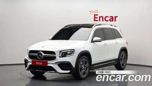 Mercedes-Benz GLB-Class 2021 — Фото 1/20