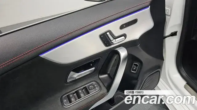 Mercedes-Benz CLA-Class 2023 — Photo 4/20