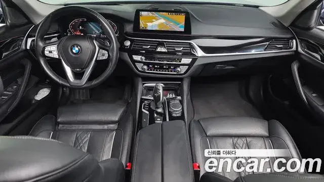 BMW 5 Series 2020 — Photo 20/20