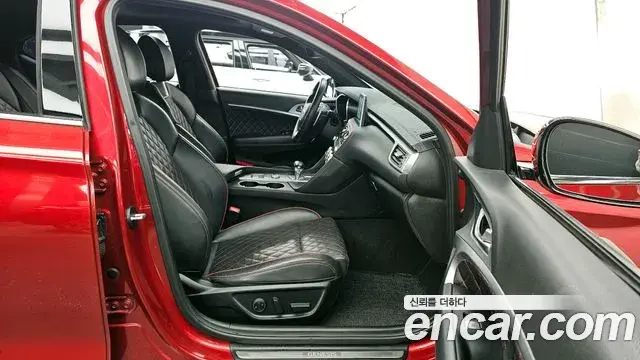 Genesis G70 2019 — Photo 1/20