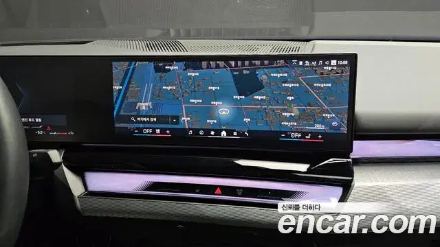 BMW 5 Series 2025 — Photo 1/20