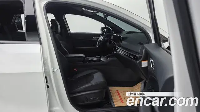 Kia Sportage 2025 — Şəkil 8/20