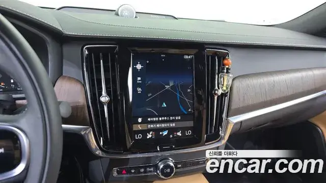 Volvo S90 2020 — ფოტო 14/20