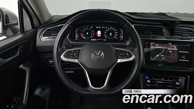 Volkswagen Tiguan Allspace 2023 — Photo 3/20