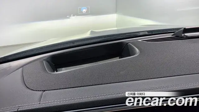 Mercedes-Benz GLE-Class 2025 — Фото 11/20