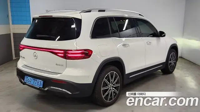 Mercedes-Benz EQB 2024 — ფოტო 20/20