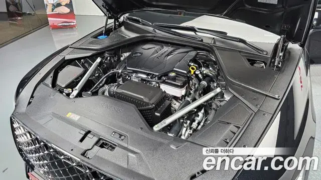 Genesis G80 2023 — Photo 11/20
