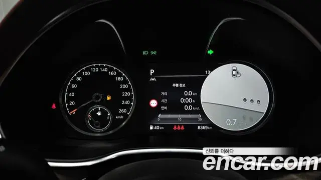 Genesis G80 2023 — Photo 19/20