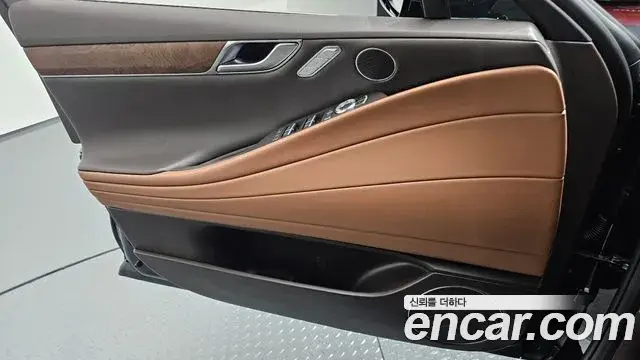Genesis G80 2023 — Photo 6/20