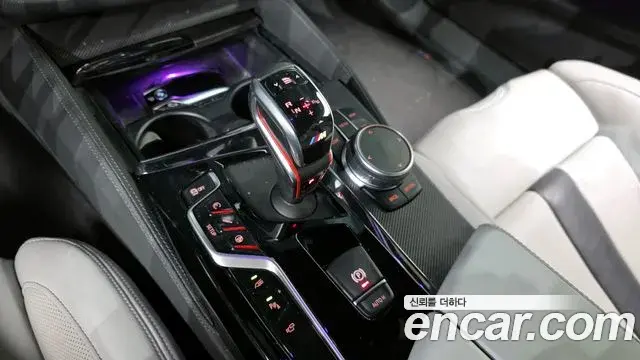 BMW M5 2019 — Photo 15/20