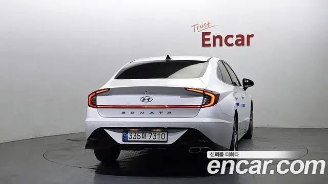 Hyundai Sonata Hybrid 2021 — ფოტო 20/20