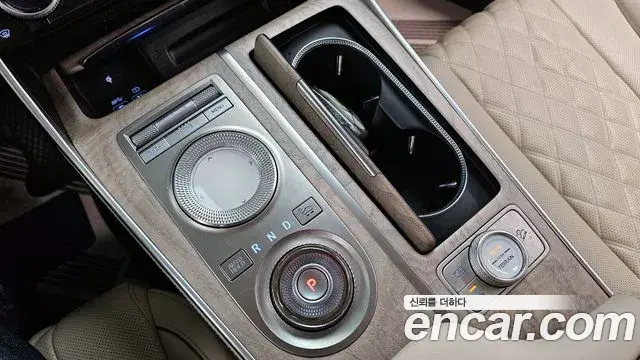 Genesis GV80 2020 — Photo 17/20