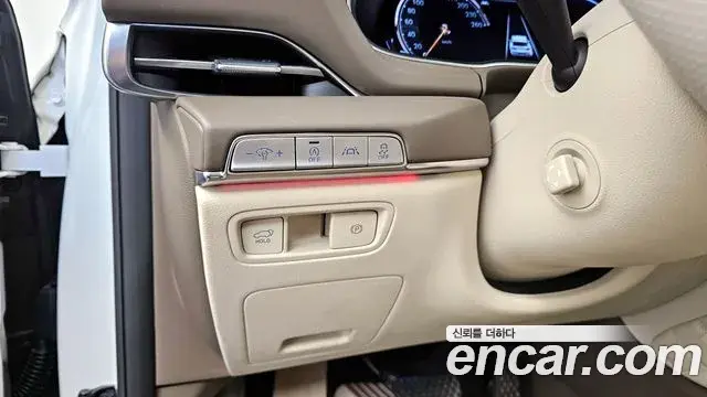 Genesis GV80 2020 — Photo 1/20