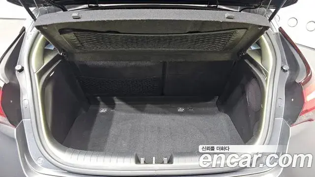 Hyundai Veloster 2018 — Фото 20/20
