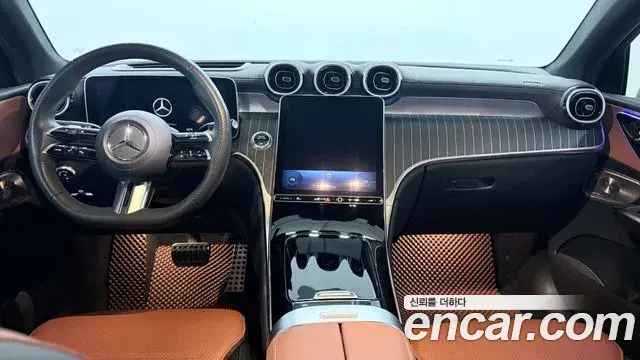 Mercedes-Benz GLC-Class 2024 — Şəkil 18/20