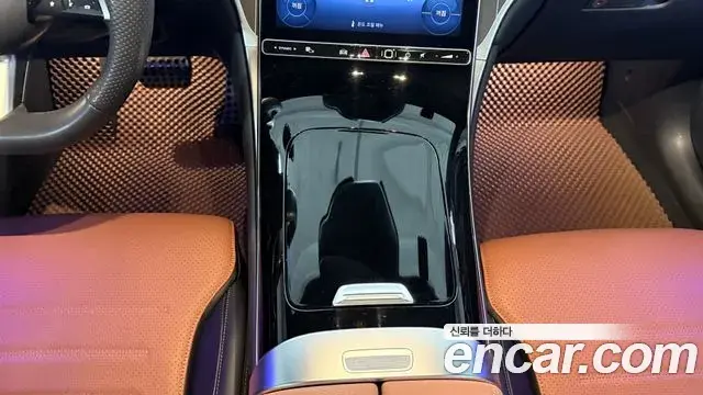 Mercedes-Benz GLC-Class 2024 — Şəkil 14/20