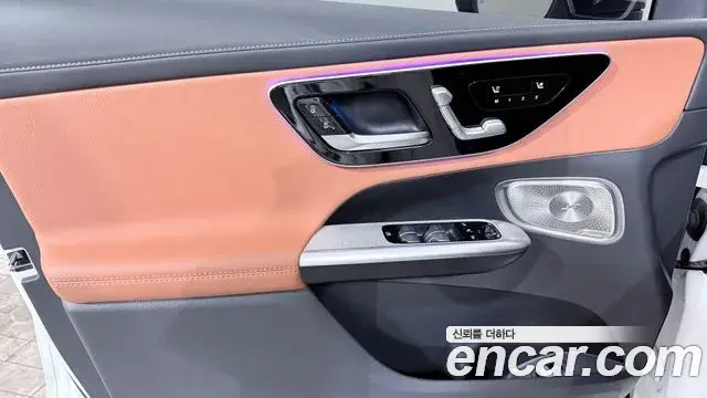Mercedes-Benz GLC-Class 2024 — Şəkil 12/20