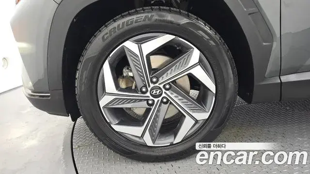 Hyundai Tucson Hybrid 2021 — Photo 10/20
