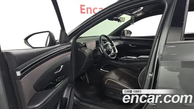 Hyundai Tucson Hybrid 2021 — Photo 17/20