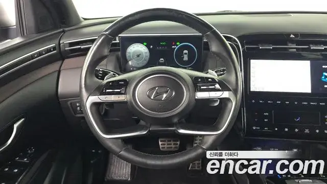 Hyundai Tucson Hybrid 2021 — Photo 16/20