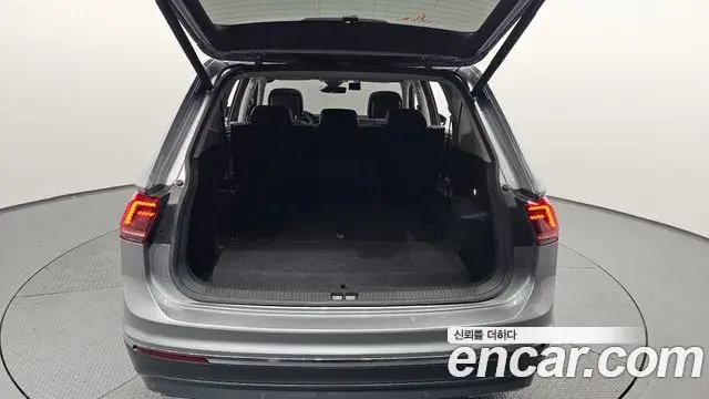 Volkswagen Tiguan Allspace 2020 — Şəkil 17/20