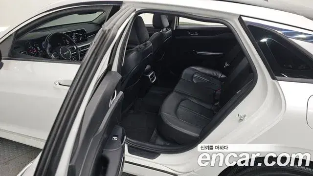 Kia K5 2022 — Photo 13/20