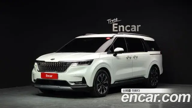 Kia Carnival 2021 — Фото 1/20