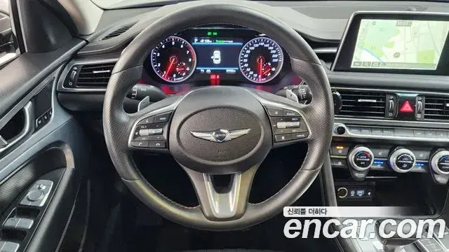 Genesis G70 2019 — ფოტო 17/20