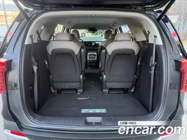 Kia Carnival 2025 — ფოტო 20/20
