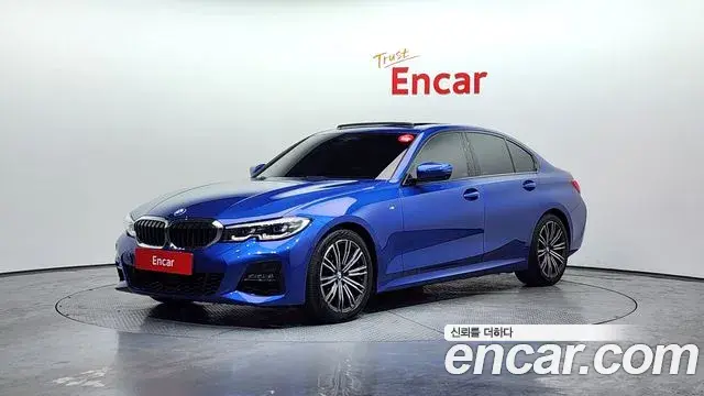 BMW 3 Series 2021 — Photo 18/20