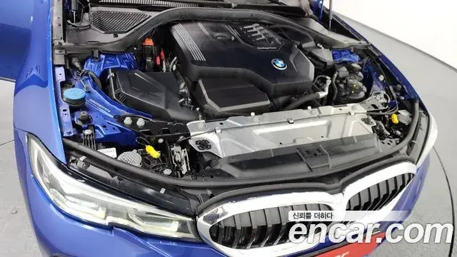 BMW 3 Series 2021 — Photo 4/20