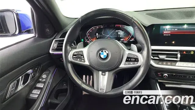 BMW 3 Series 2021 — Photo 7/20