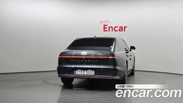 Hyundai Grandeur 2023 — Фото 4/20