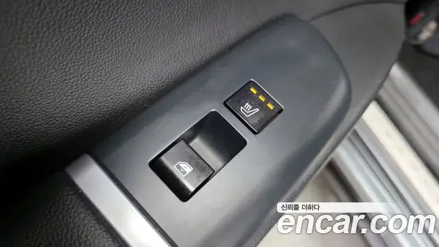 Hyundai Grandeur 2023 — Фото 19/20