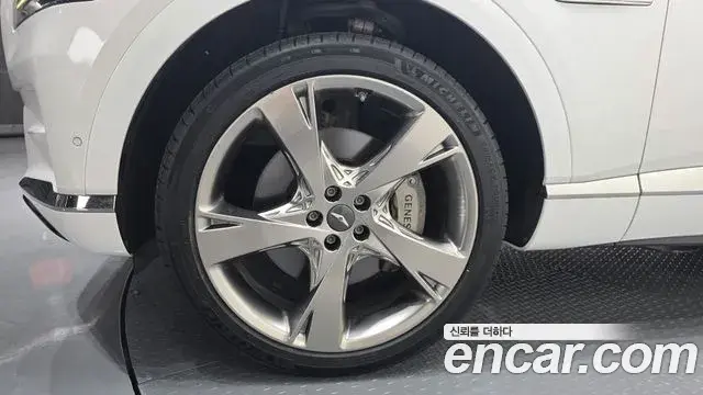 Genesis GV80 2022 — Şəkil 10/20