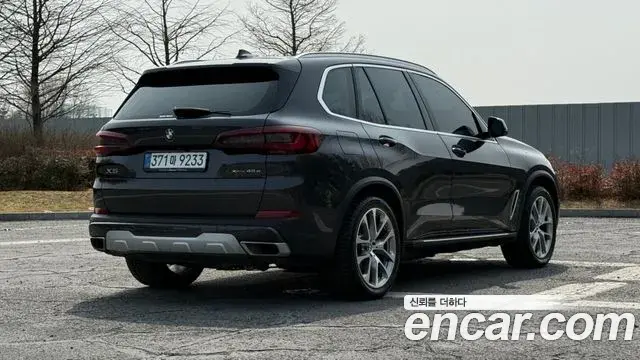 BMW X5 2021 — Photo 4/20